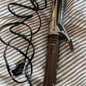 Curling Iron